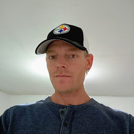 600cc3a4c49155566f6339af_JOE LARSEN_small